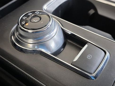 Used 2020 Ford Fusion SE w/ Fleet SE Value Package image 22