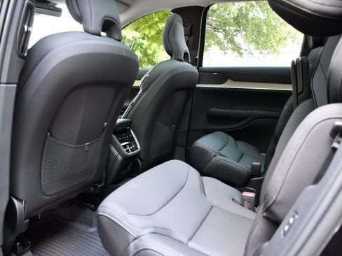 New 2025 Volvo EX90 Ultra image 14