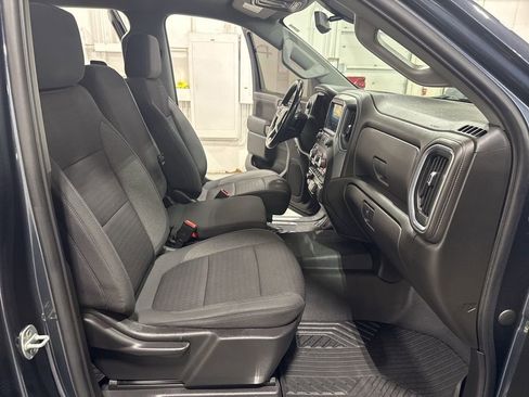 Certified 2021 Chevrolet Silverado 1500 RST w/ LPO, Blackout Package image 25