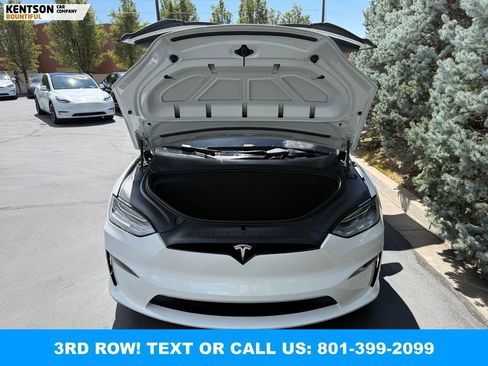 Used 2023 Tesla Model X Plaid image 40