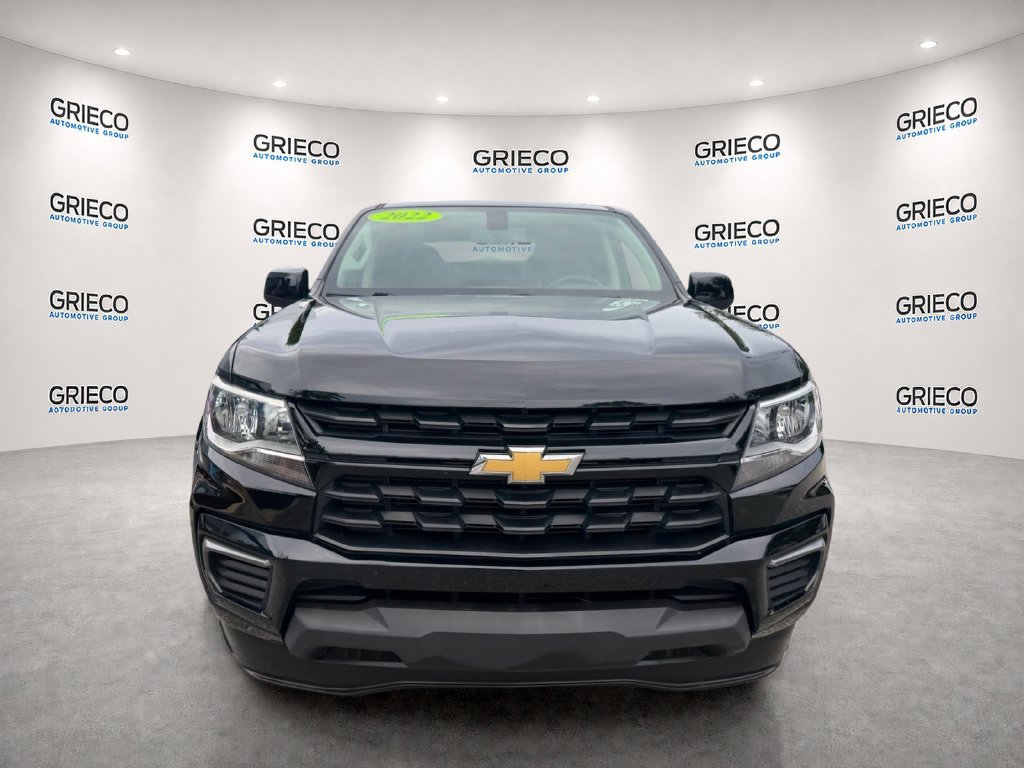 Used 2022 Chevrolet Colorado LT RWD image 2