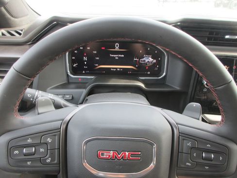 New 2026 GMC Sierra 1500 AT4X AWD/4WD image 18