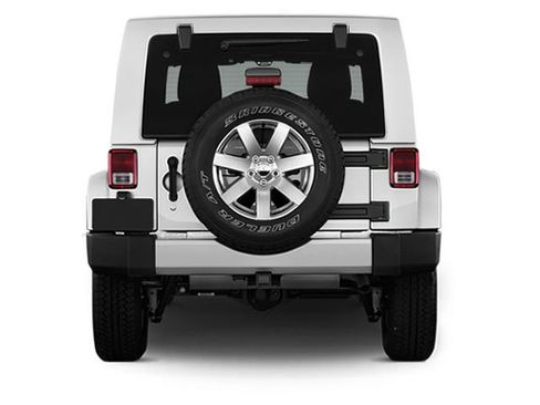 Used 2017 Jeep Wrangler Unlimited Sahara w/ Mopar Chrome Edition Group AWD/4WD image 6