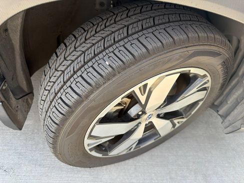 Used 2019 Subaru Forester Touring AWD/4WD image 10