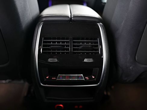 Used 2024 BMW X5 sDrive40i RWD image 46