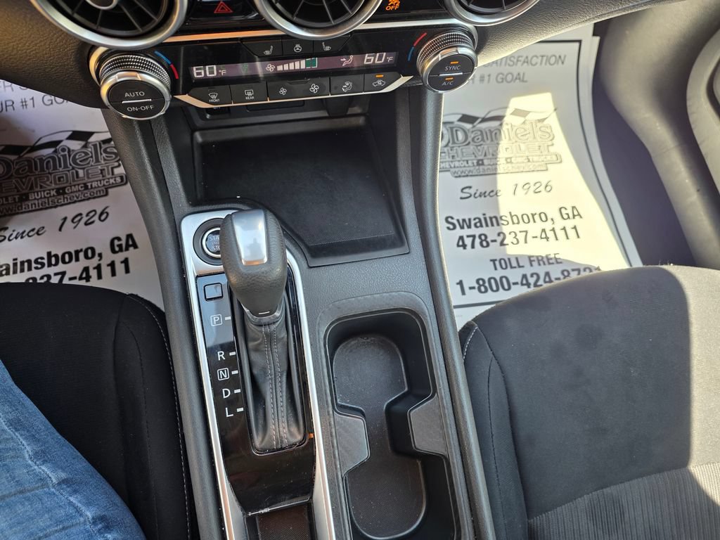 Used 2024 Nissan Sentra SV w/ All-Weather Package FWD image 31