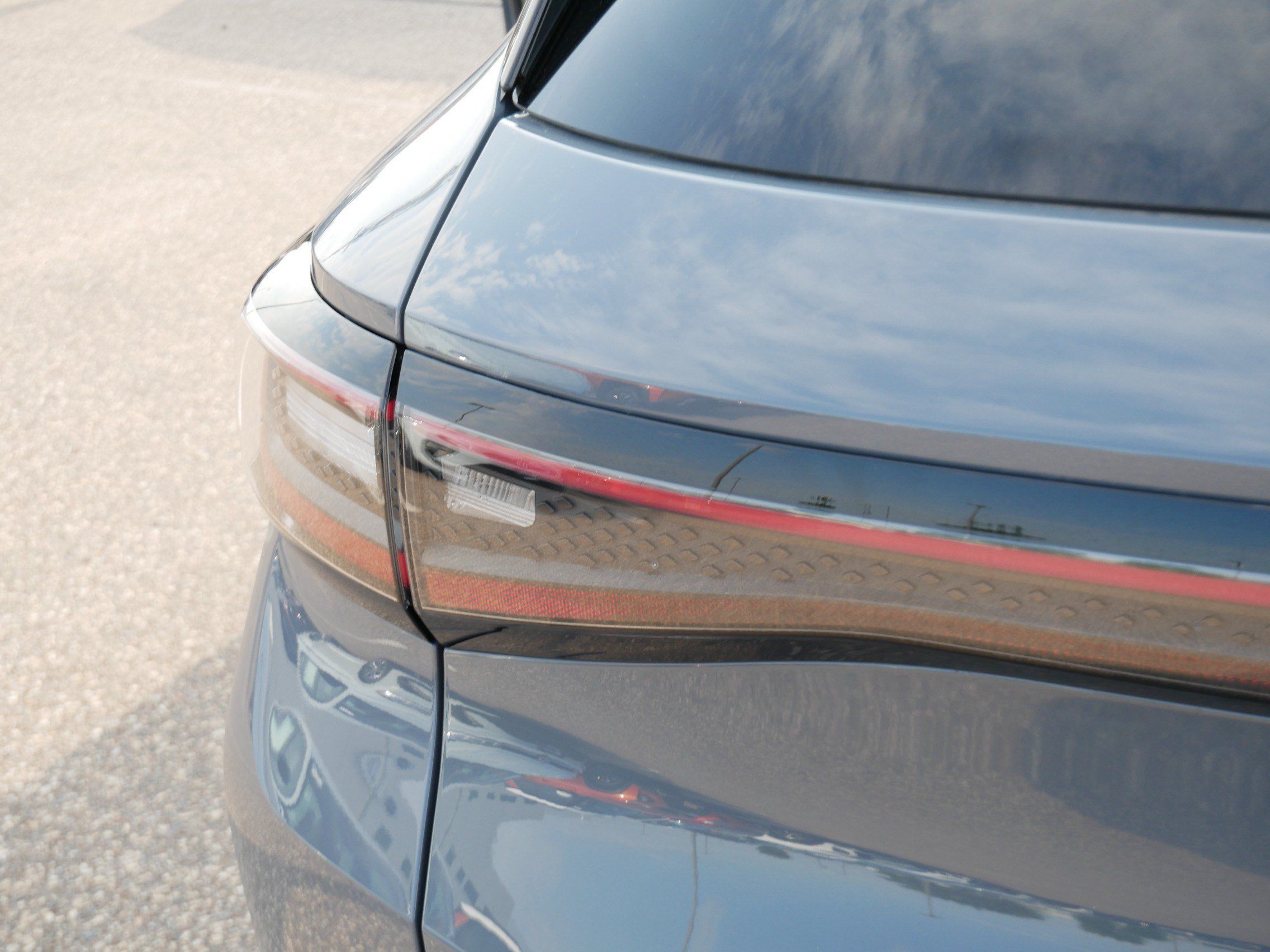 Certified 2023 Volkswagen ID.4 Pro S AWD/4WD image 16