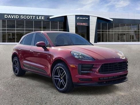 Used 2021 Porsche Macan image 1