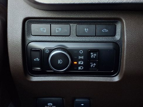 Certified 2023 Ford F250 King Ranch w/ Chrome Package image 19