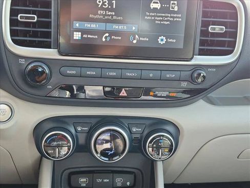 Certified 2026 Hyundai Venue SEL FWD image 15