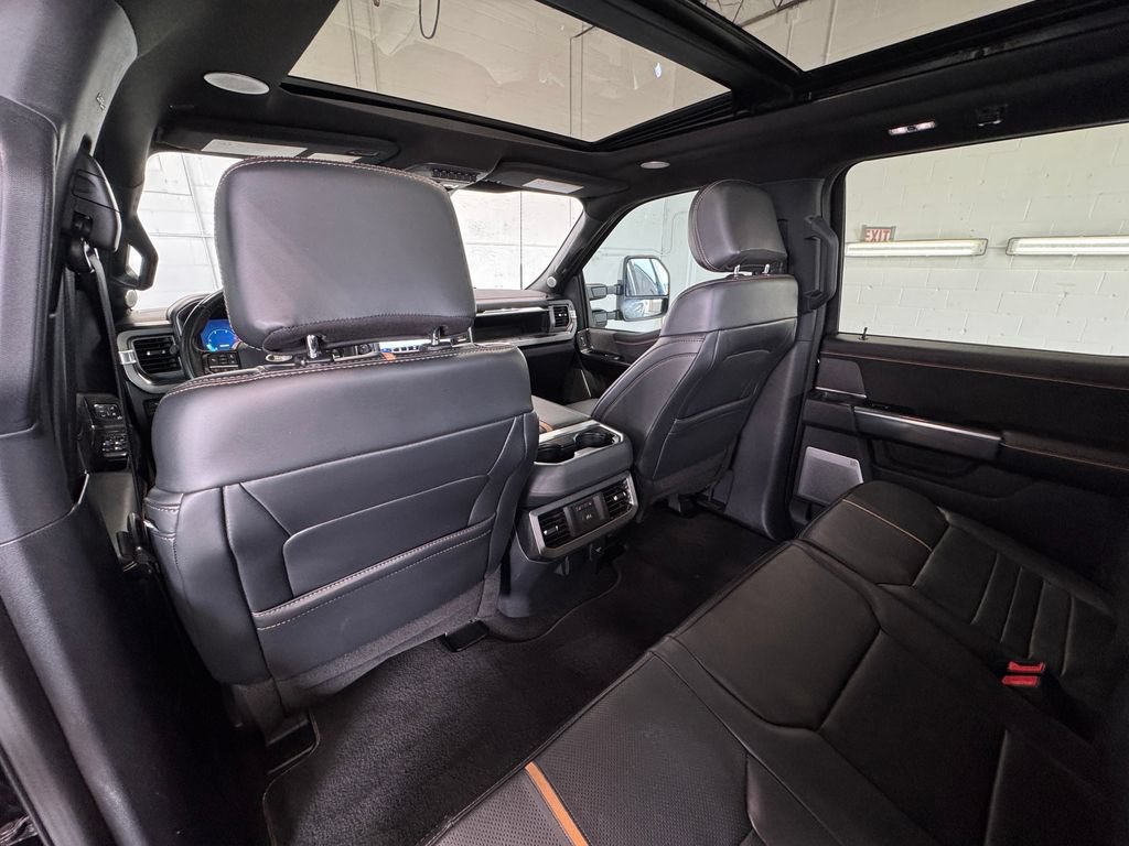 Used 2024 Ford F250 Platinum AWD/4WD image 21
