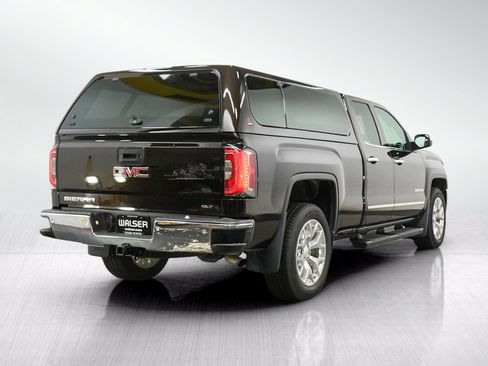 Used 2018 GMC Sierra 1500 SLT w/ SLT Preferred Package AWD/4WD image 5
