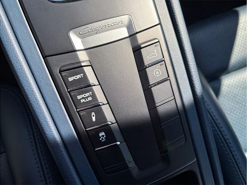 Used 2014 Porsche Cayman S image 25