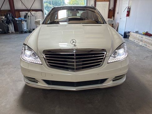 Used 2011 Mercedes-Benz S 550 image 5