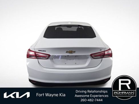 Used 2019 Chevrolet Malibu LT FWD image 8