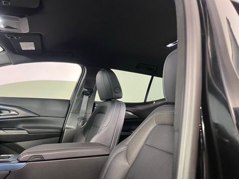 Used 2024 Chevrolet Equinox EV LT image 21