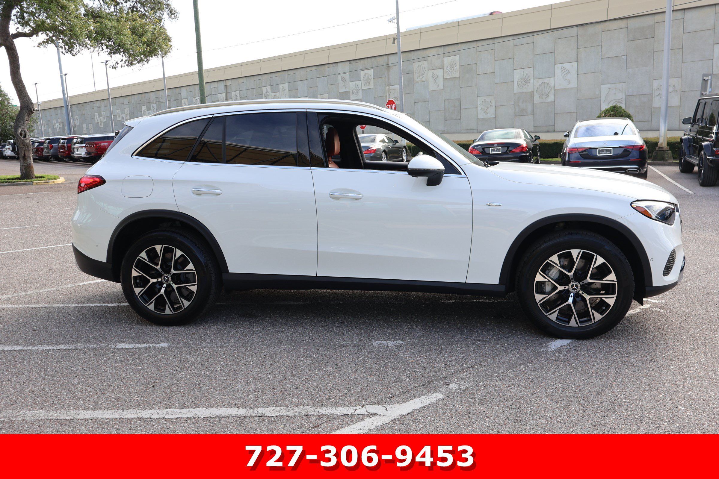 Certified 2025 Mercedes-Benz GLC 350e 4MATIC image 11