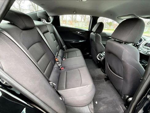 Used 2023 Chevrolet Malibu LT FWD image 25
