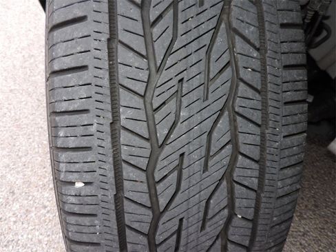 Certified 2025 Buick Enclave Sport Touring w/ Super Cruise Package image 10