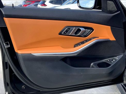 Used 2023 BMW 330e w/ Premium Package image 25