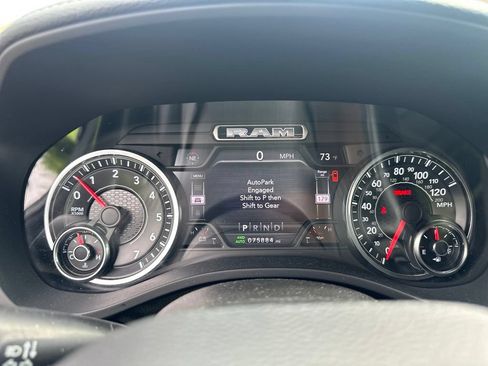 Used 2021 RAM 1500 Laramie AWD/4WD image 34