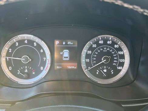 Used 2022 Hyundai Venue SEL w/ Cargo Package image 14