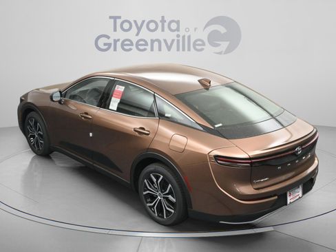 New 2026 Toyota Crown XLE AWD/4WD image 7