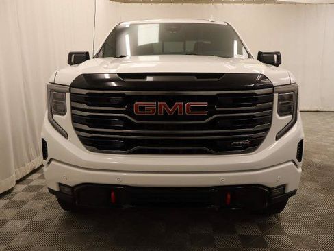 Used 2026 GMC Sierra 1500 AT4 w/ AT4 Premium Package AWD/4WD image 10