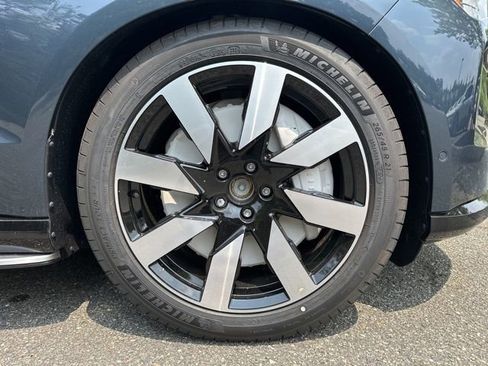 New 2025 Volvo EX90 Ultra image 10