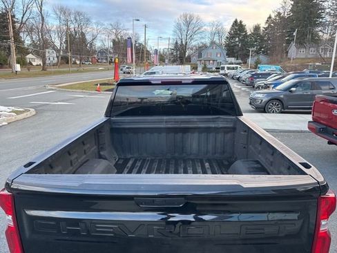 Used 2020 Chevrolet Silverado 1500 Custom Trail Boss w/ Custom Convenience Package AWD/4WD image 8