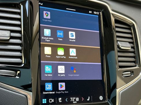 Used 2023 Volvo XC90 B6 Ultimate w/ Lounge Package image 22