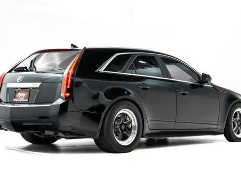 Used 2013 Cadillac CTS V RWD image 4