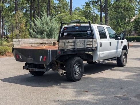 Used 2010 Ford F250 XL AWD/4WD image 3