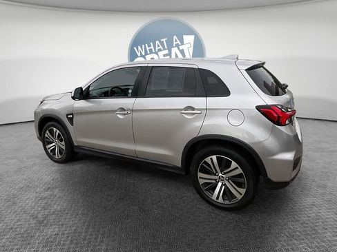 Used 2021 Mitsubishi Outlander Sport ES FWD image 6