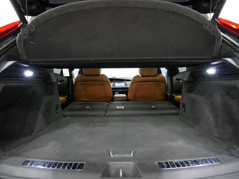 Used 2019 Cadillac XT4 Premium Luxury image 30