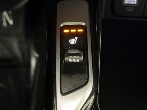 Used 2023 Kia Sorento SX image 22