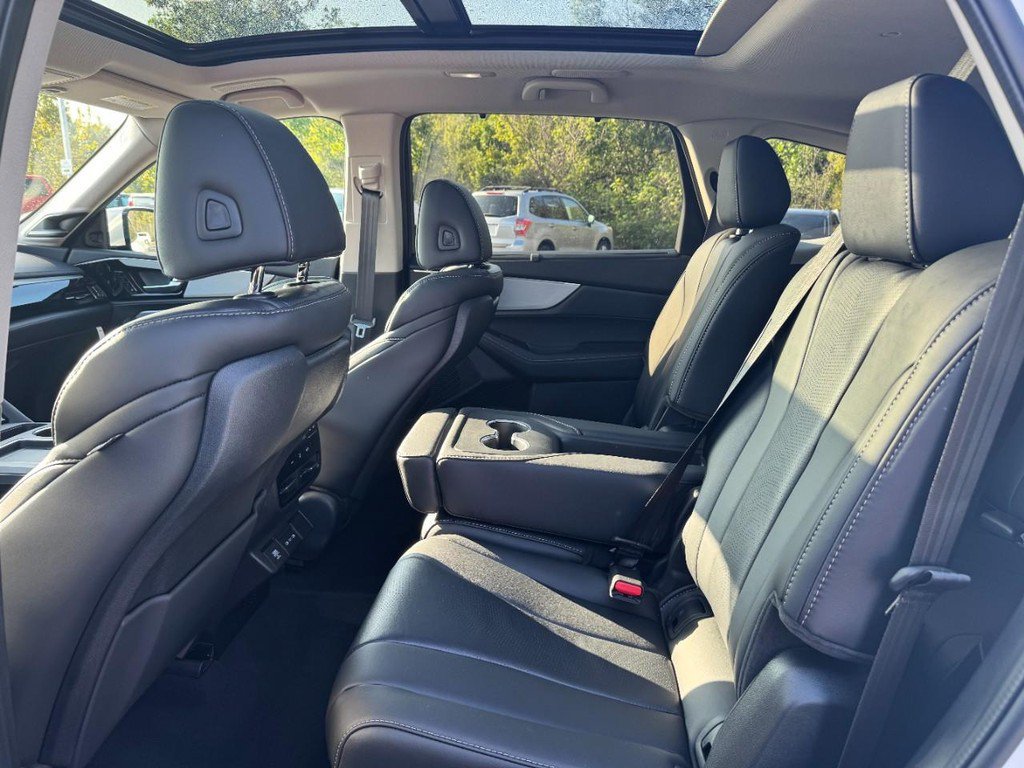 Certified 2026 Acura MDX w/ Technology Package AWD/4WD image 13