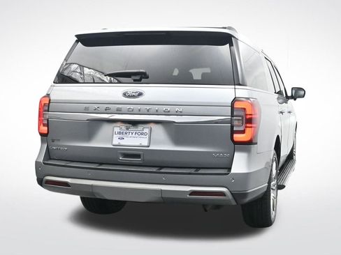 Used 2023 Ford Expedition Max Limited image 2