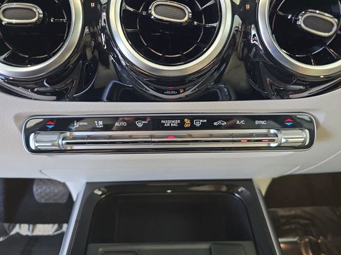 Certified 2026 Mercedes-Benz GLA 250 4MATIC image 23