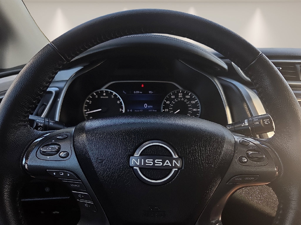 Used 2024 Nissan Murano SV w/ SV Midnight Edition Package FWD image 24