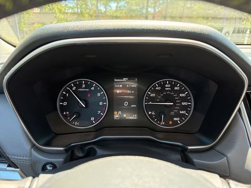 Used 2024 Subaru Outback Onyx Edition XT AWD/4WD image 9