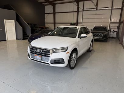 Used 2018 Audi Q5 2.0T Premium Plus w/ Premium Plus Package