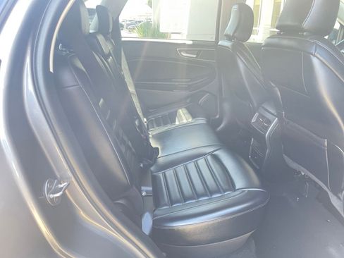 Used 2024 Ford Edge SEL image 25