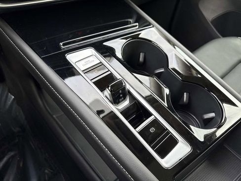 Certified 2025 Volkswagen Atlas SEL AWD/4WD image 24