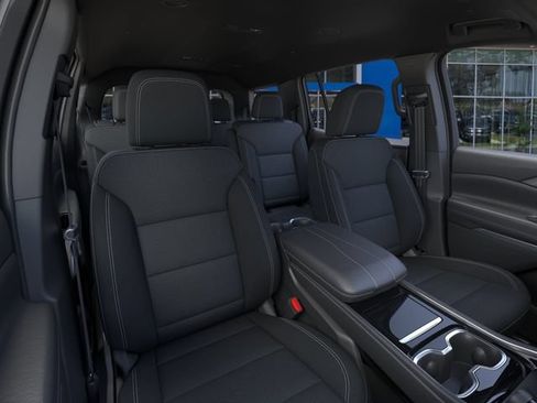 New 2026 Chevrolet Traverse LT w/ Driver Confidence Package FWD image 16