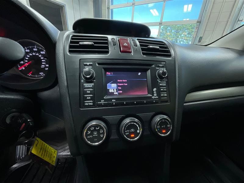Used 2014 Subaru Crosstrek 2.0i Limited AWD/4WD image 16