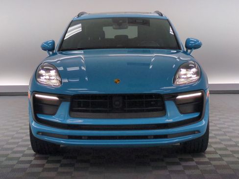 Certified 2023 Porsche Macan Turbo AWD/4WD image 6