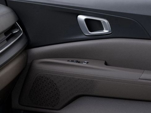 New 2026 Kia Carnival SX image 25