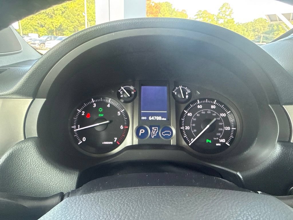Used 2019 Lexus GX 460 w/ Navigation Package AWD/4WD image 26