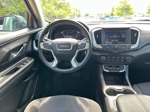 Used 2024 GMC Terrain SLE FWD image 28